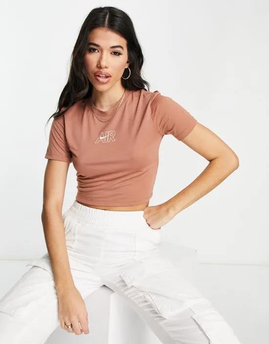 Air cropped T-shirt in brown