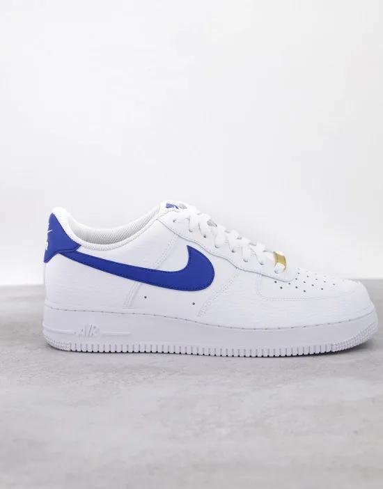 Air Force 1 '07 Low sneakers in white and royal blue