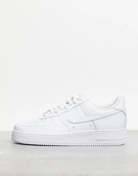Air Force 1 '07 sneakers in triple white