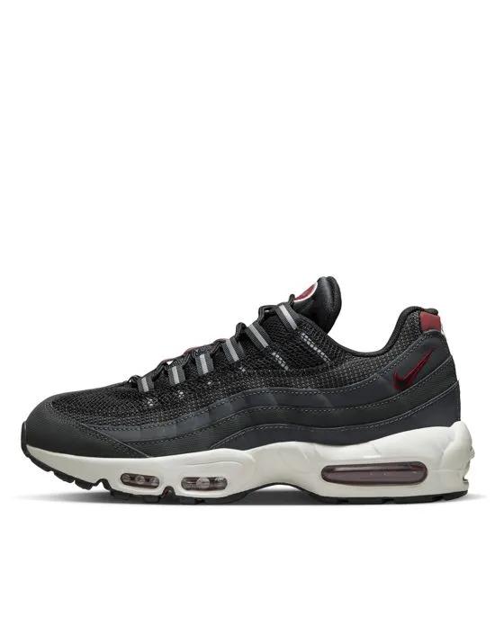 Air Max 95 trainers in grey