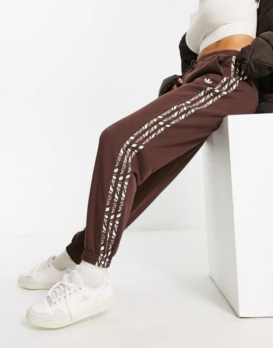 Animal Abstract sweatpants in brown