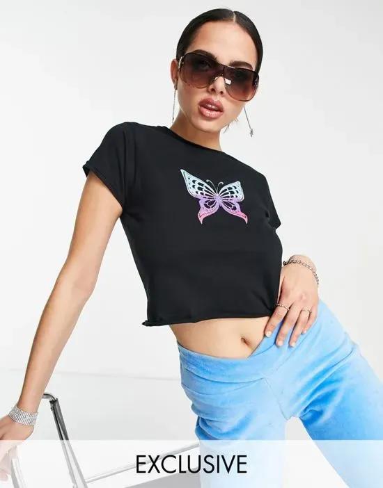 ASYOU ombre butterfly graphic cropped 90s t-shirt in black