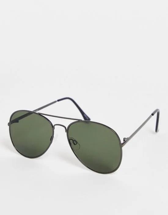 aviator sunglasses in black