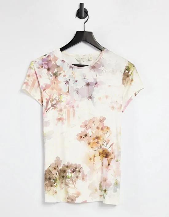 Ayleyc floral top in white