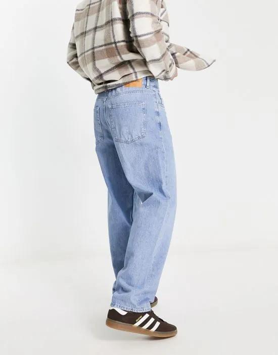 baggy fit jeans in mid blue