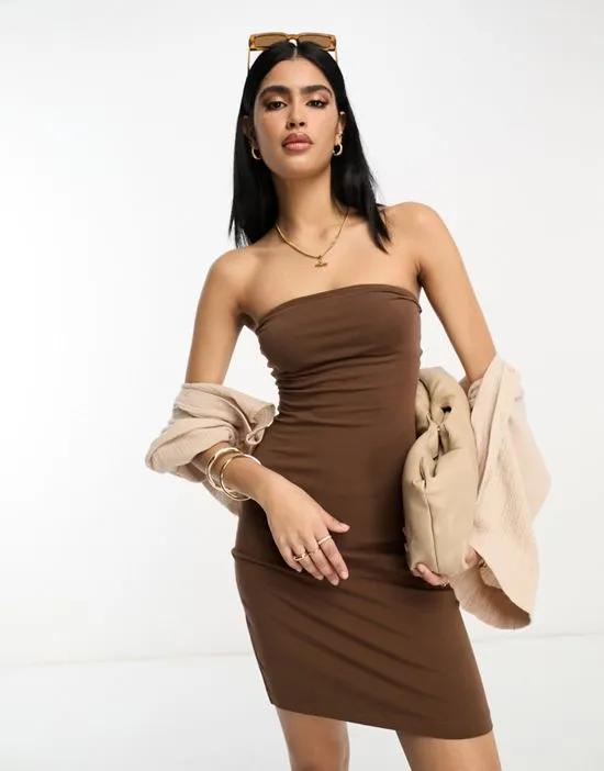bandeau body-conscious mini dress in brown