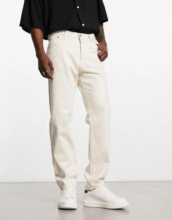 Barrel relaxed fit tapered leg jeans in ecru