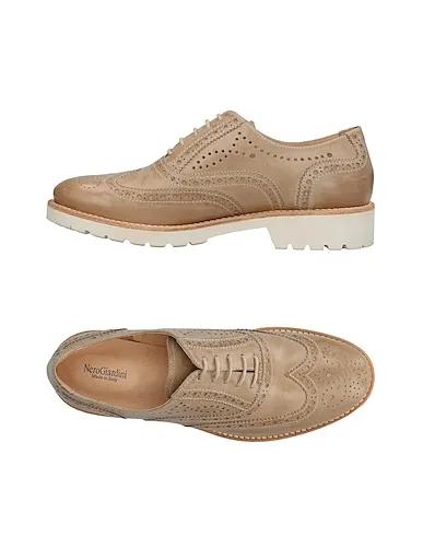 Beige Laced shoes