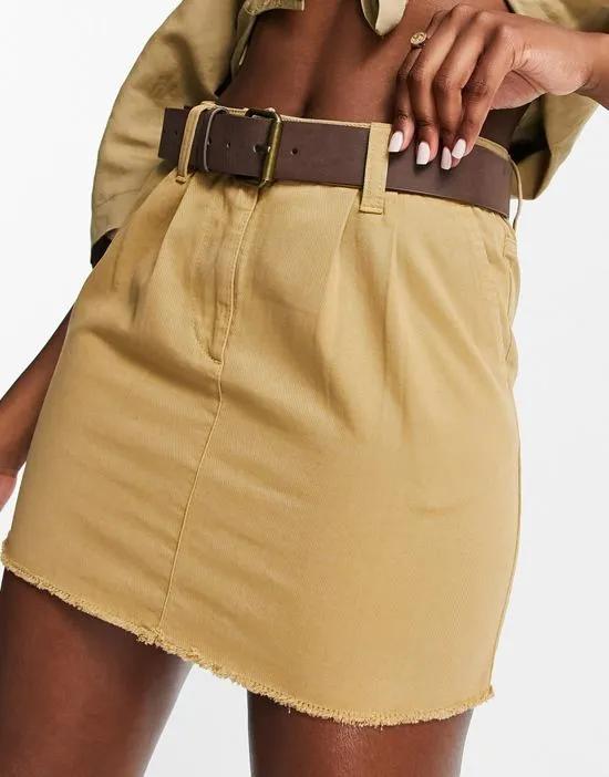 belted low rise cargo skirt in tan