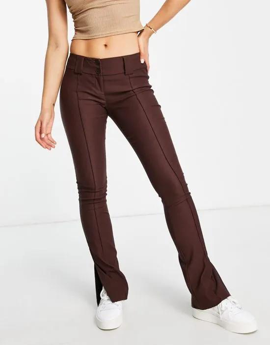 bengaline double button low rise flare pants in chocolate