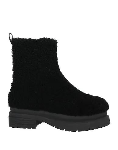Black Bouclé Ankle boot