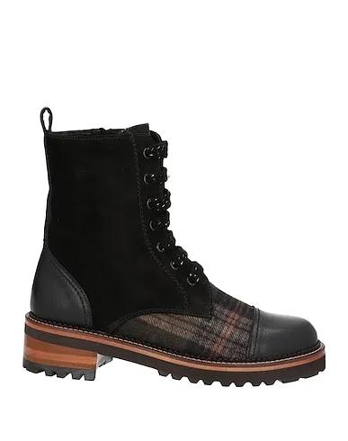 Black Flannel Ankle boot