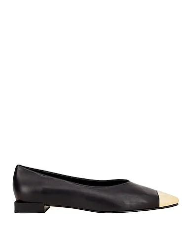Black Leather Ballet flats LEATHER POINTY DETAIL BALLET

