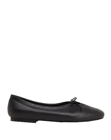 Black Leather Ballet flats LEATHER ROUND TOE BALLET FLATS
