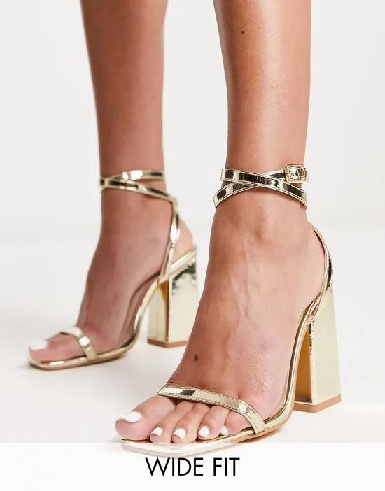 block heeled sandal in gold