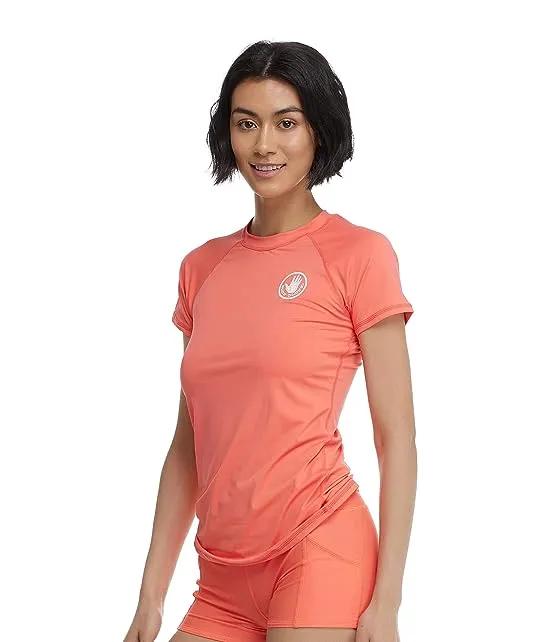 Body Glove Women's Standard Smoothies in-Motion Solid Short Sleeve Rashguard with UPF 50+