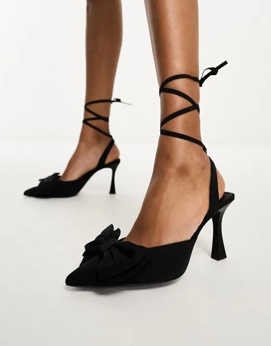 bow front heels in black