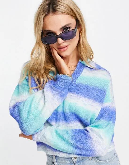 boxy sweater with collar in space dye in blue