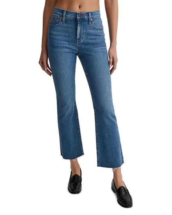 Cali Demi Mid Rise Cropped Flare Raw Hem Jeans in Cherryville