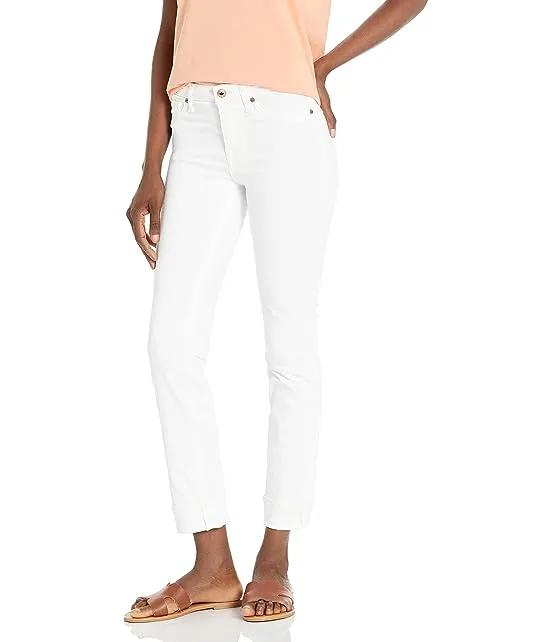 Carrie Mid-Rise Slim in White Rinse