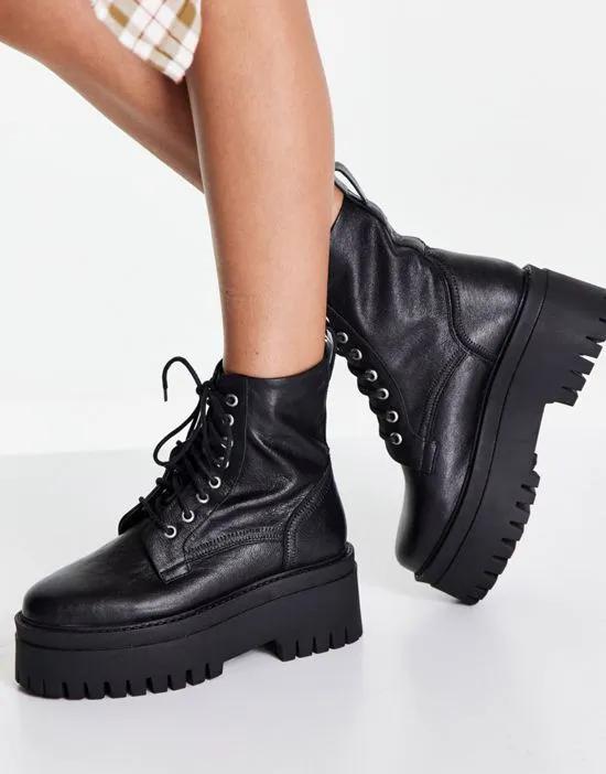 Cedar flatform lace up boots in black leather