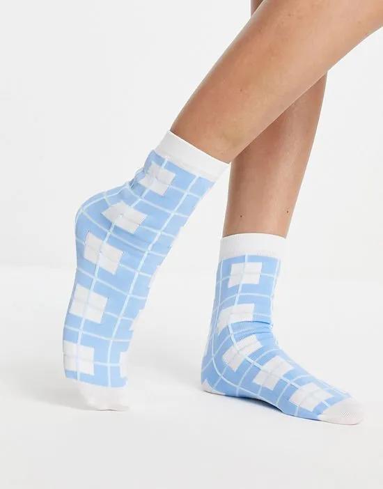 check print ankle socks in baby blue