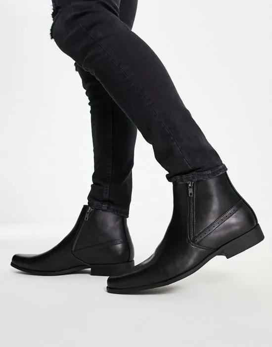 chelsea boots in black faux leather with zips
