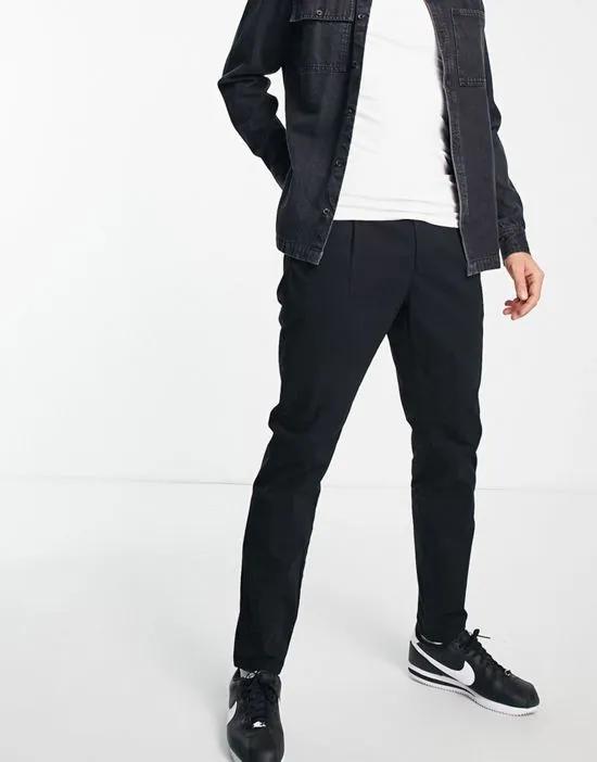 chino slim fit in black