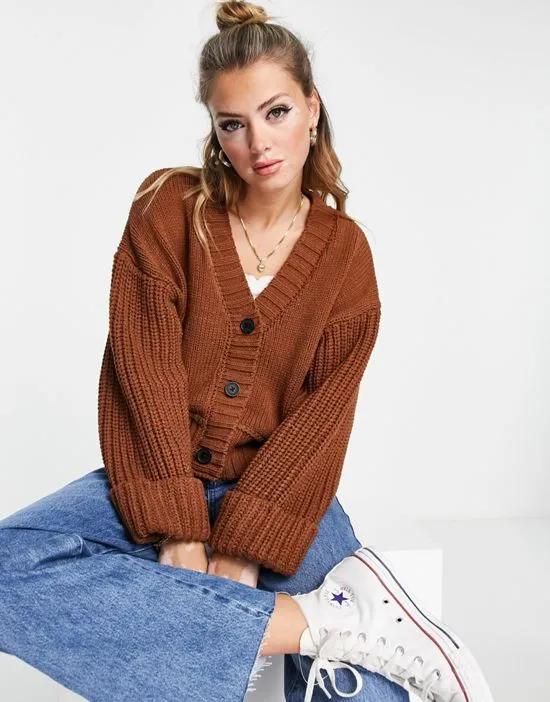 chunky cardigan with rib sleeves in brown