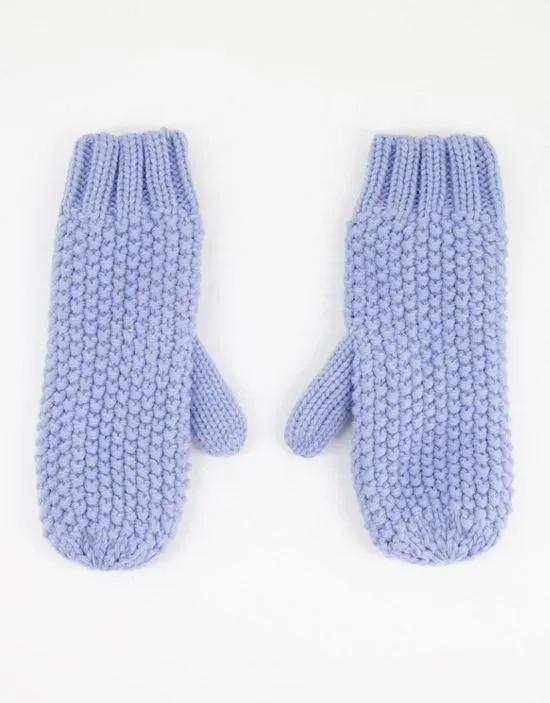 chunky knit mittens in blue
