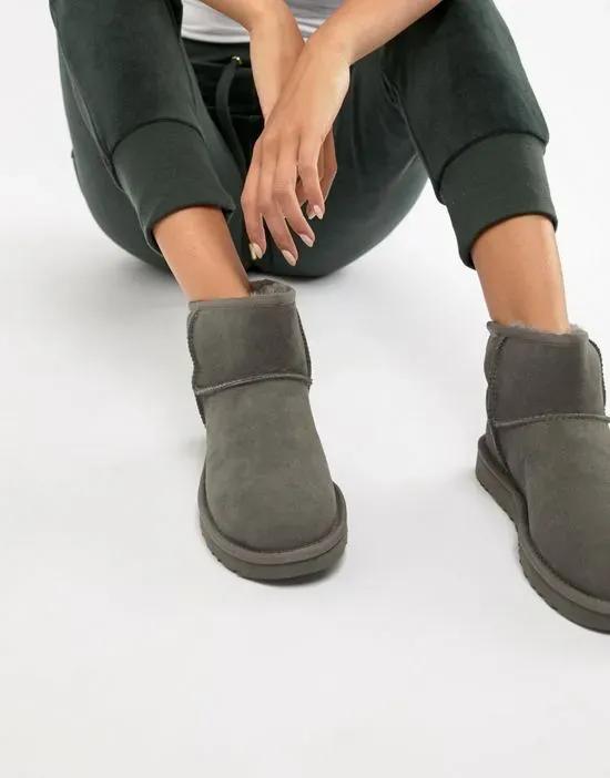 classic mini II gray boots