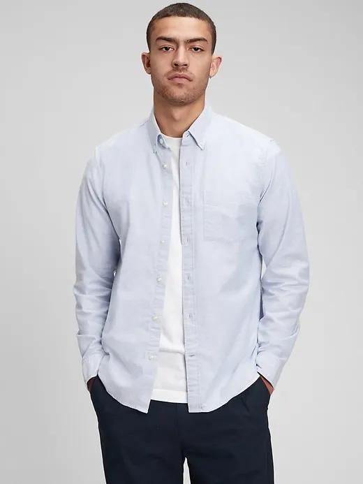 Classic Oxford Shirt in Untucked Fit with In-Conversion Cotton