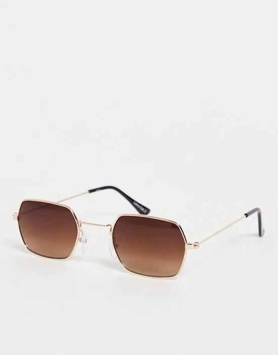 classic round sunglasses in dark gold