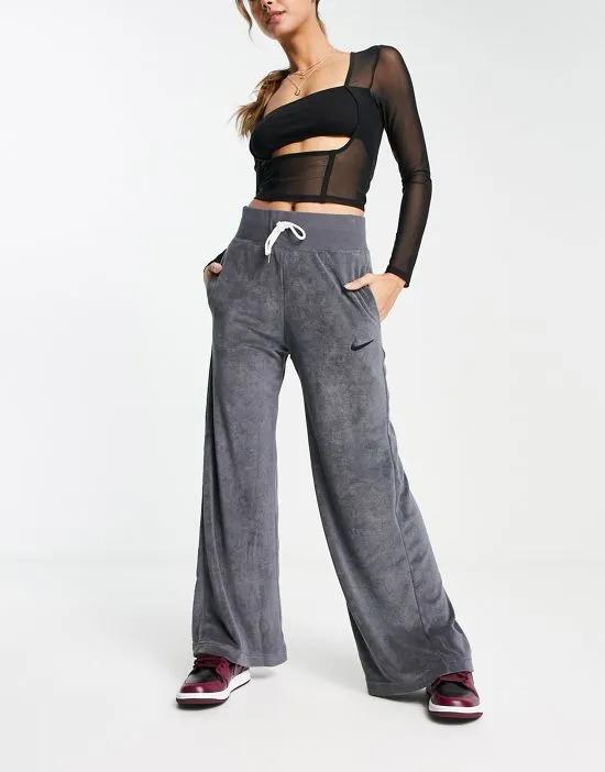 Club French Terry wide leg sweatpants in black