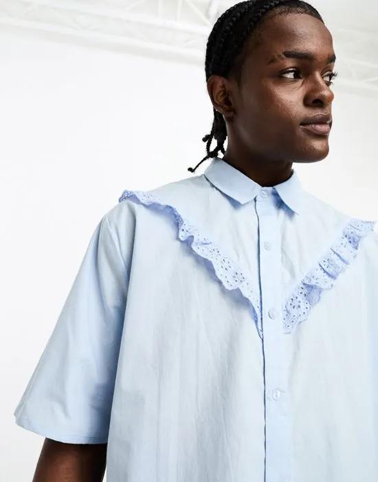 COLLUSION short sleeve frill shirt in light blue