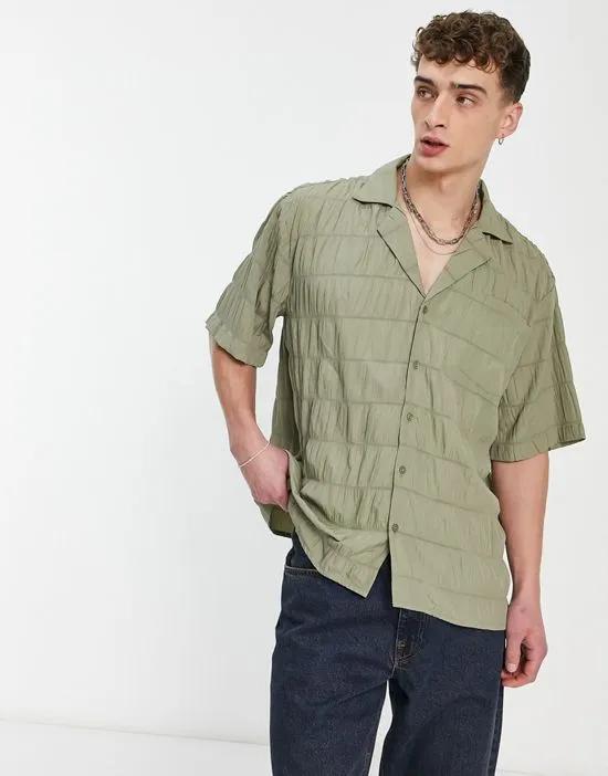 COLLUSION textured relaxed short sleeve shirt in khaki