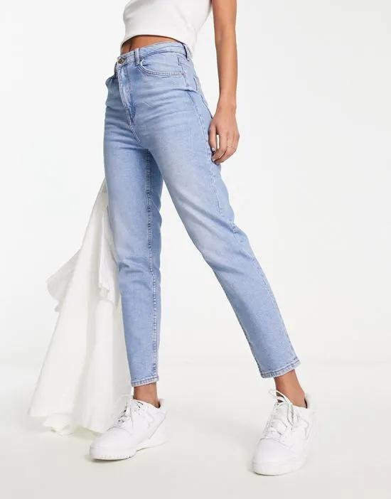 comfort fit mom jeans in light blue