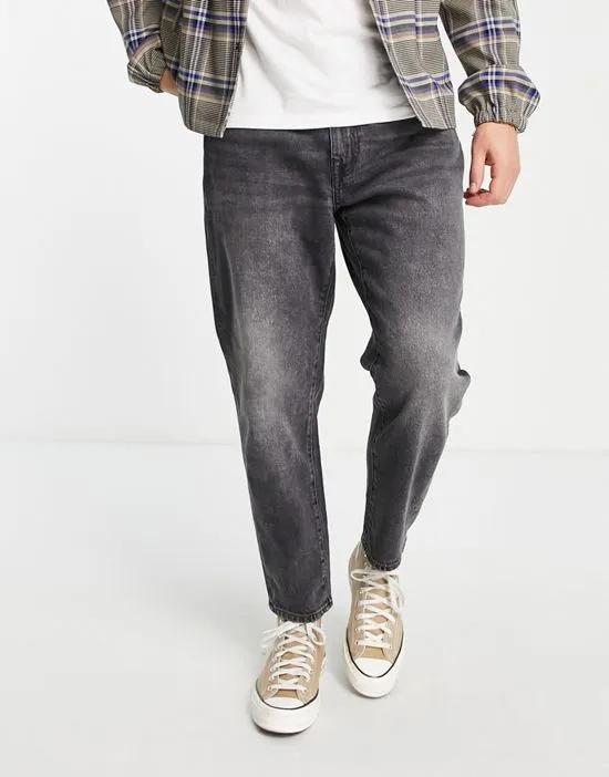 cotton relaxed crop jeans in dark gray wash - GRAY