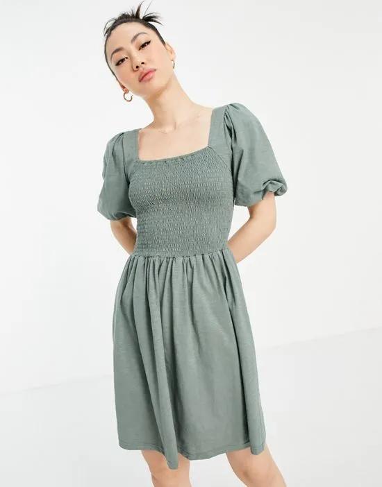 cotton shirred puff sleeve mini dress in khaki - MGREEN