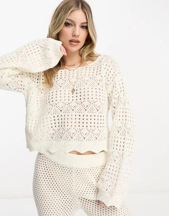 crochet long sleeve sweater in cream