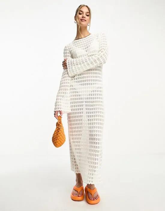 crochet maxi dress in white