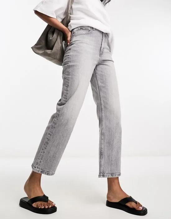 cropped easy straight jeans in gray