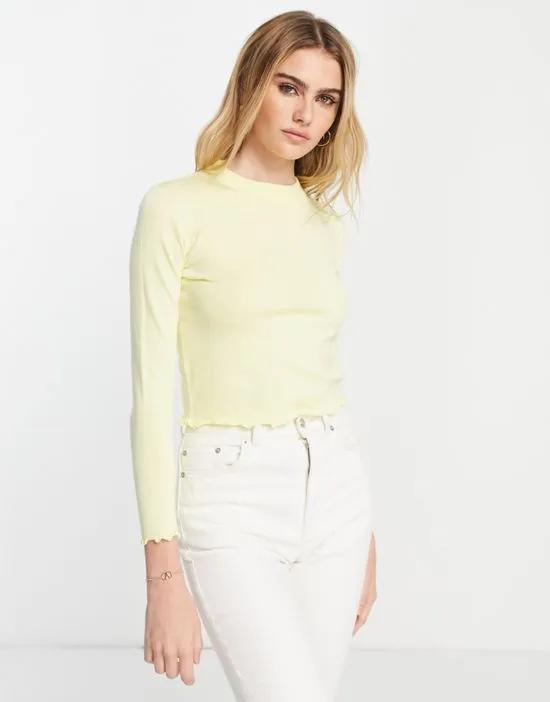 cropped lettuce leaf sweater in yellow