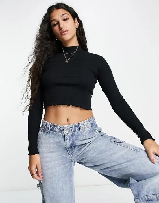 cropped long sleeve T-shirt in black