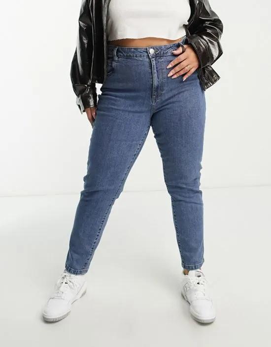 Curve mom jeans in dark wash blue