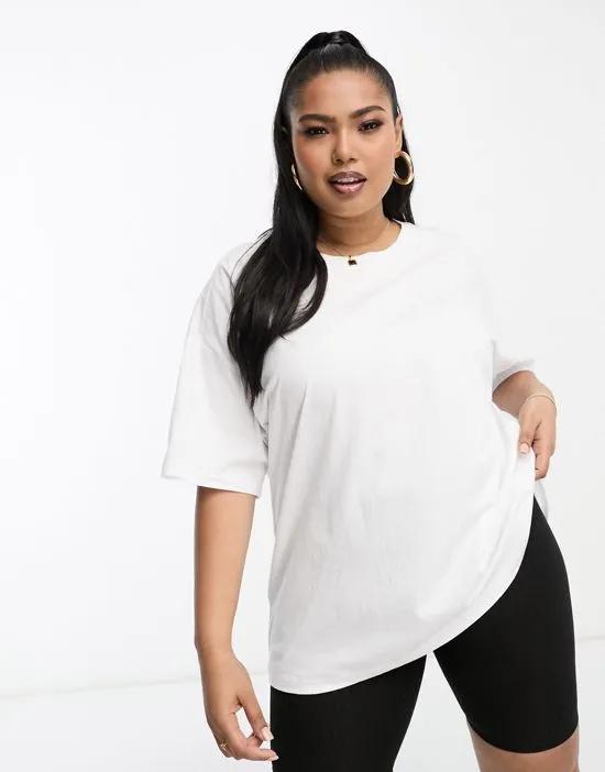 Curve oversized T-shirt in white