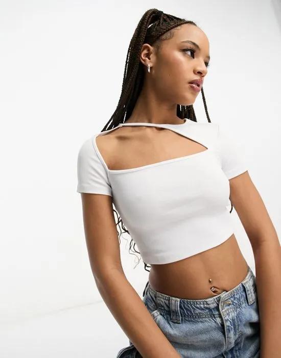 cut out detail crop t-shirt in white