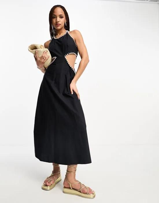 cut-out maxi dress with contrast stitch in black