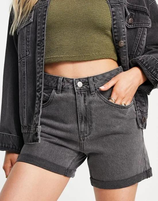 denim mom shorts in washed gray