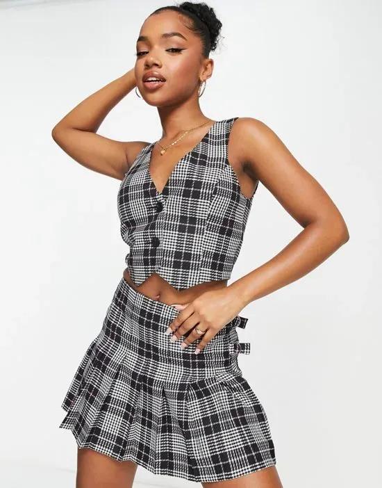 double buckle micro mini kilt skirt in pink and black plaid - part of a set